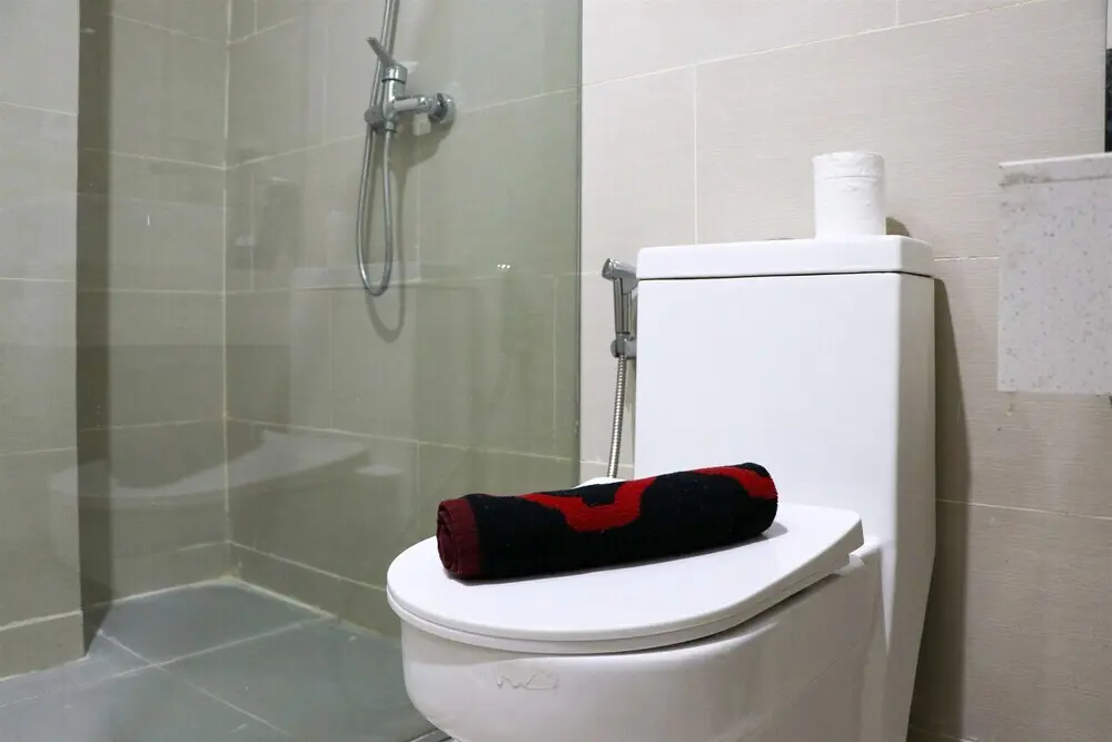 Джакарта: Homey And Comfort Living 2Br At Daan Mogot City Apartment