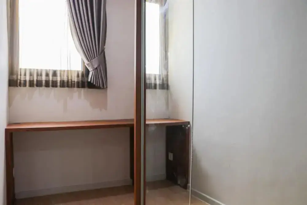Джакарта: Homey And Comfort Living 2Br At Daan Mogot City Apartment