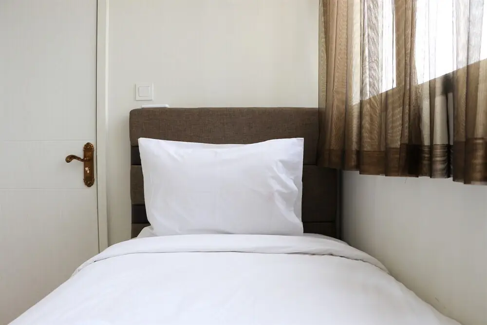 Джакарта: Homey And Comfort Living 2Br At Daan Mogot City Apartment