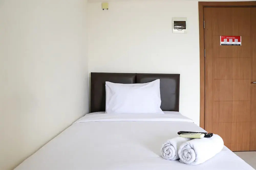 Депок: Simple And Enjoy Living Studio Room At Cinere Resort Apartment