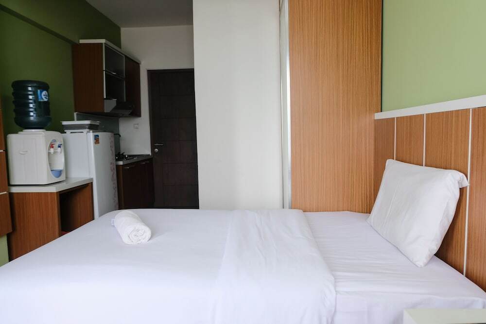Сумеданг: Minimalist Studio at Harvard Jatinangor Apartment