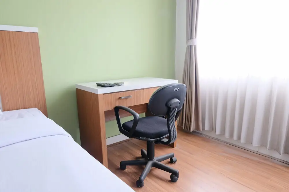 Сумеданг: Minimalist Studio at Harvard Jatinangor Apartment