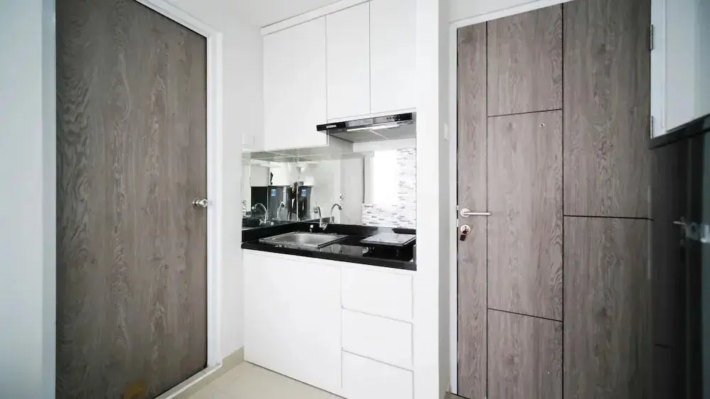 Сурабая: Cozy Stay And Modern Studio Apartment At Taman Melati Surabaya