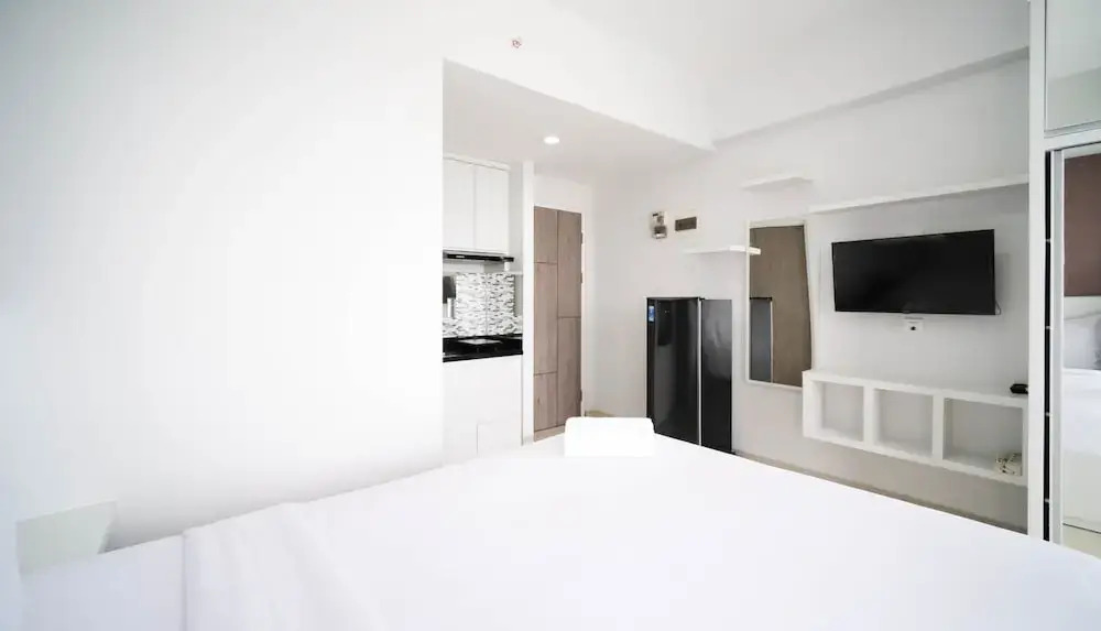 Сурабая: Cozy Stay And Modern Studio Apartment At Taman Melati Surabaya