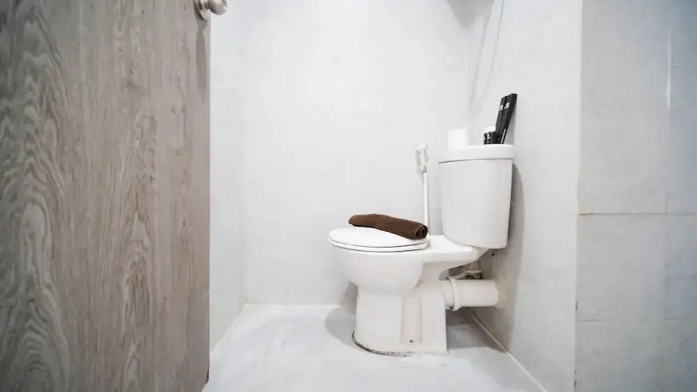 Сурабая: Cozy Stay And Modern Studio Apartment At Taman Melati Surabaya