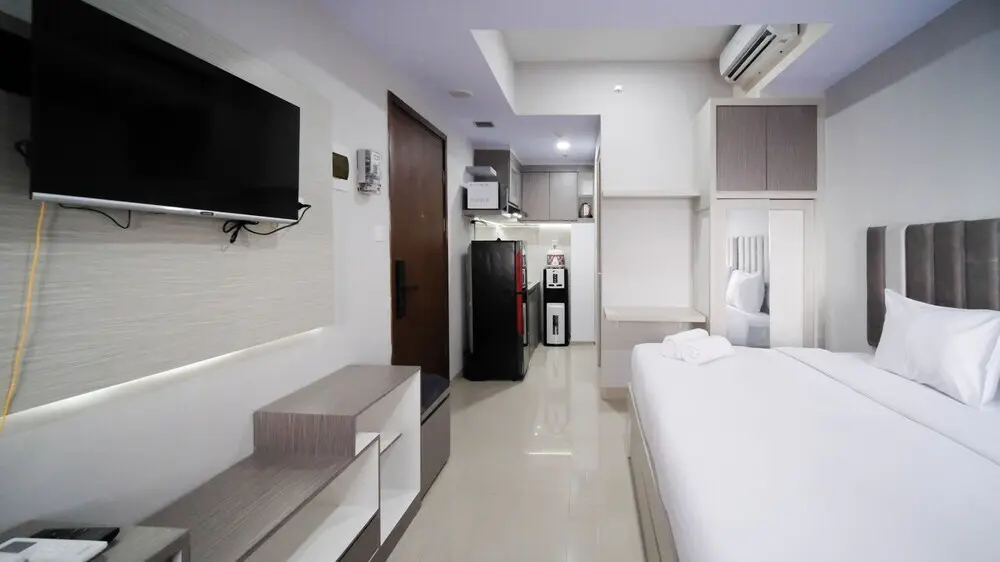 Сурабая: Nice And Comfy Studio At Grand Dharmahusada Lagoon Apartment