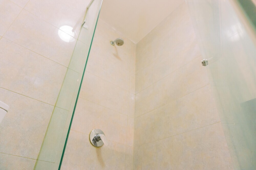 Джакарта: Cozy 1Br At The Mansion Kemayoran Apartment