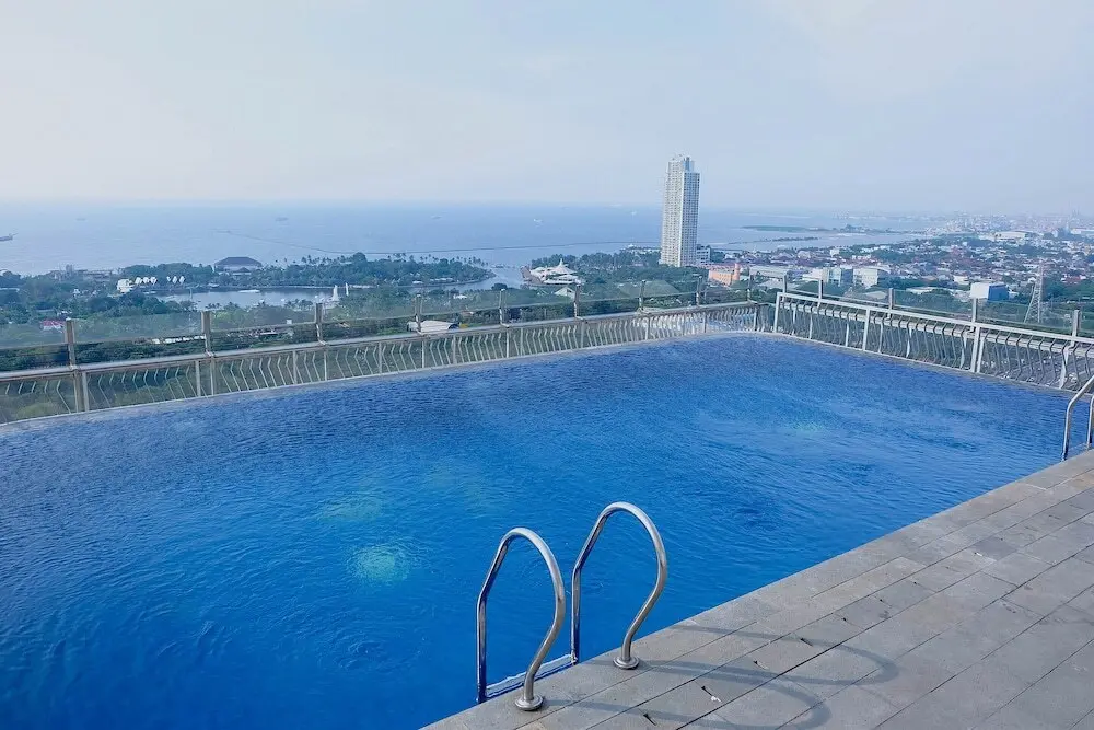 Джакарта: Spacious And Nice 3Br At Northland Ancol Apartment