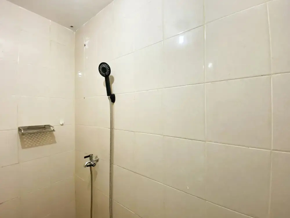 Джакарта: Warm And Restful Studio Room Sunter Park View Apartment