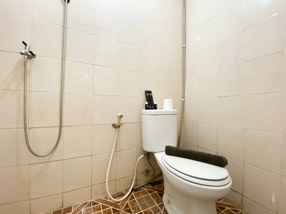 Джакарта: Warm And Restful Studio Room Sunter Park View Apartment
