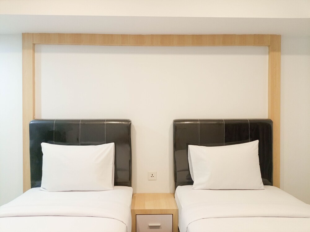 Медан: Comfy And Nice Studio At 27Th Floor De Prima Apartment