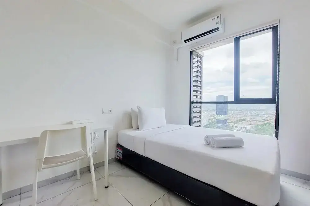 Тангеранг: New Furnished Studio Room Sky House Alam Sutera Apartment