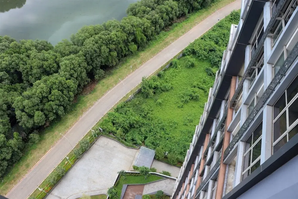 Джакарта: Elegant And Comfort 1Br Gold Coast Apartment