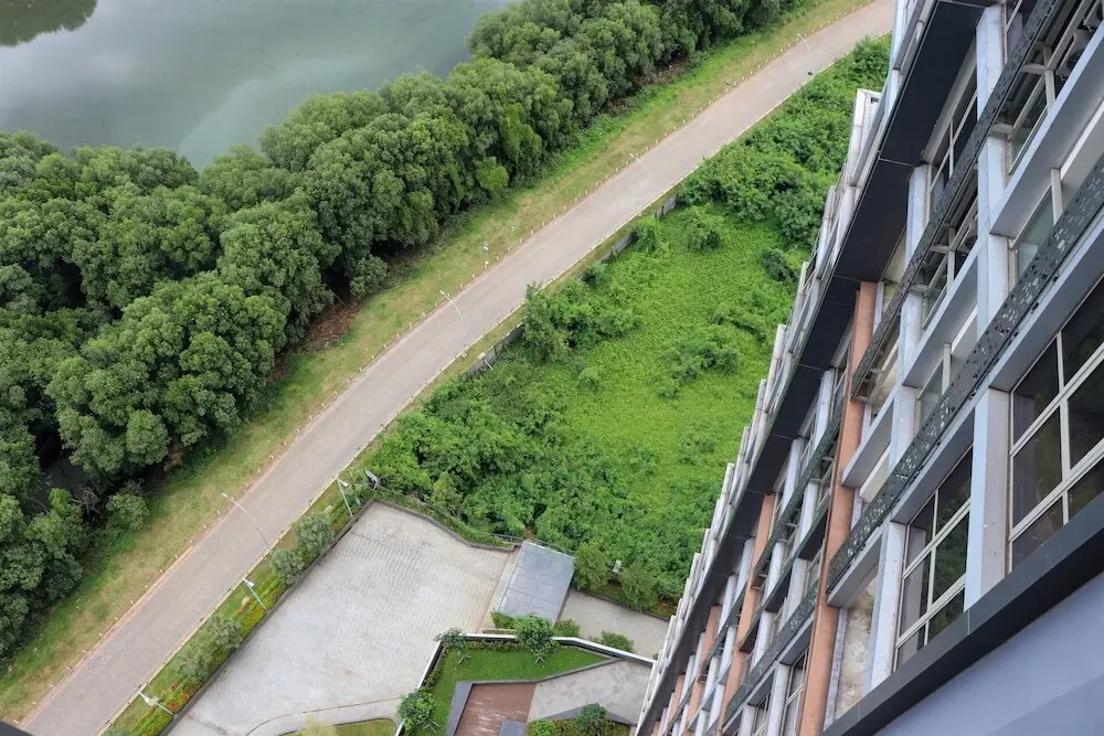 Джакарта: Elegant And Comfort 1Br Gold Coast Apartment