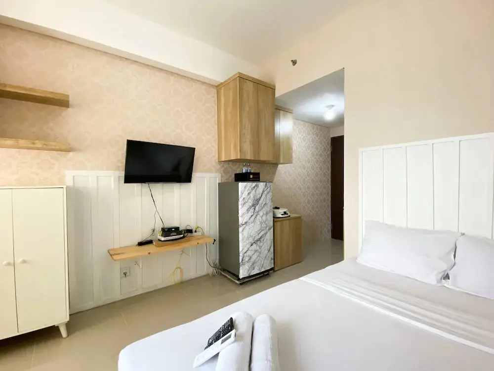 Бекаси: Cozy Living And Homey Studio Apartment Transpark Juanda Bekasi Timur