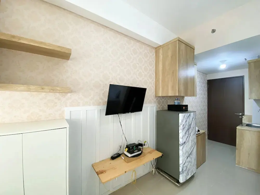 Бекаси: Cozy Living And Homey Studio Apartment Transpark Juanda Bekasi Timur