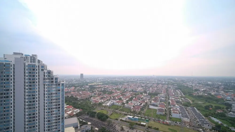 Сурабая: Homey Studio Connected To Mall At Orchard Supermall Mansion Apartment