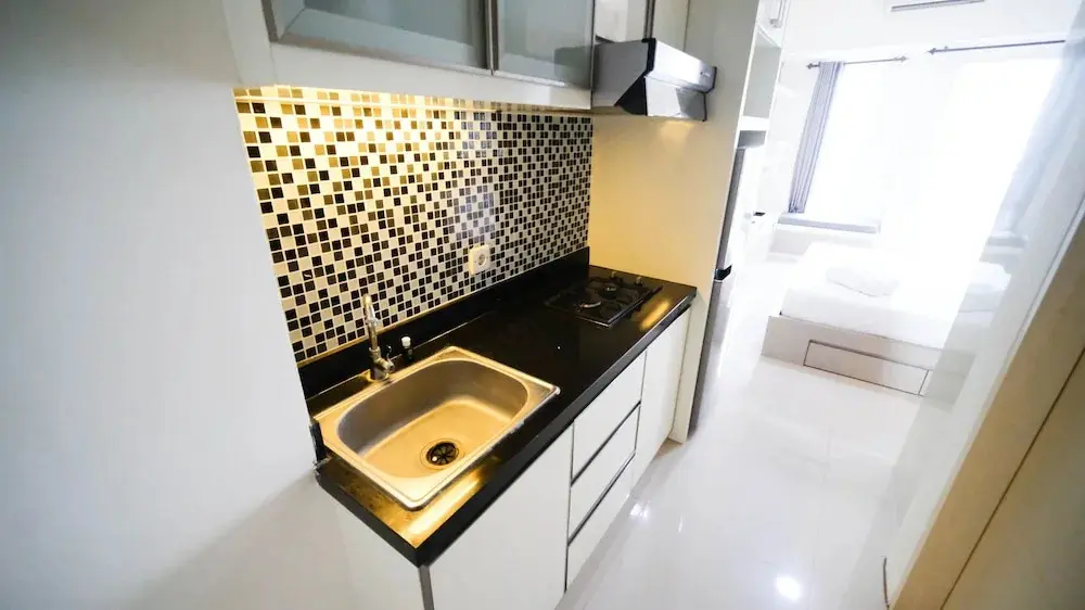 Сурабая: Homey Studio Connected To Mall At Orchard Supermall Mansion Apartment