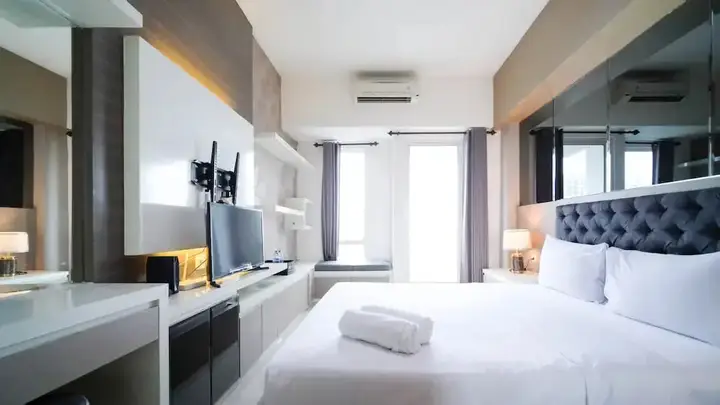 Сурабая: Homey Studio Connected To Mall At Orchard Supermall Mansion Apartment