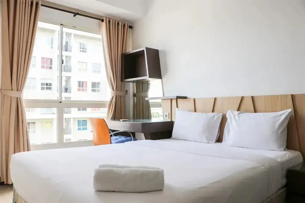Legok: Relaxing 2Br Apartment At Scientia Residence