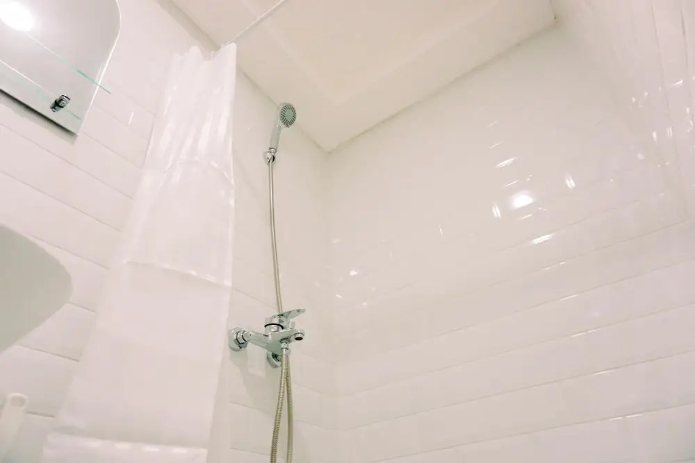 Южный Тангеранг: Modern And Cozy Studio Loft Apartment At Kingland Avenue