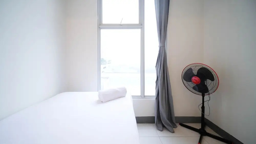 Сурабая: Spacious 2Br Connected To Mall At Anderson Supermall Mansion Apartment