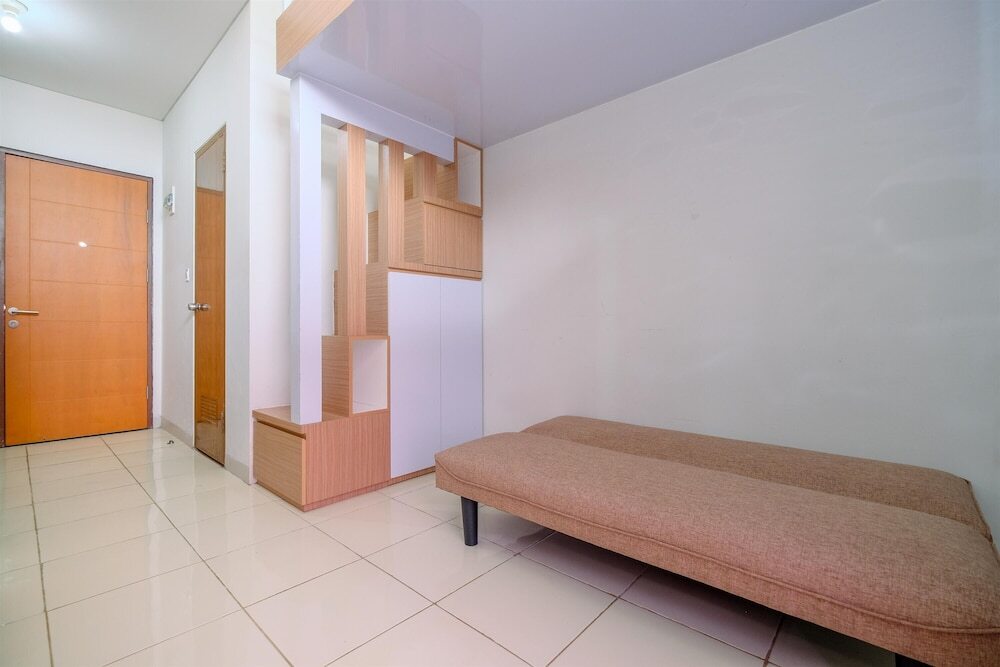 Депок: Cozy Stay Studio At Dave Apartment