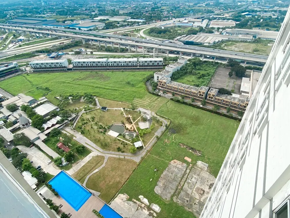 Чикаранг: Best Deal And Comfy Studio Vasanta Innopark Apartment