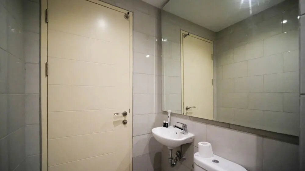Сурабая: Simple And Cozy Studio At Benson Supermall Mansion Apartment