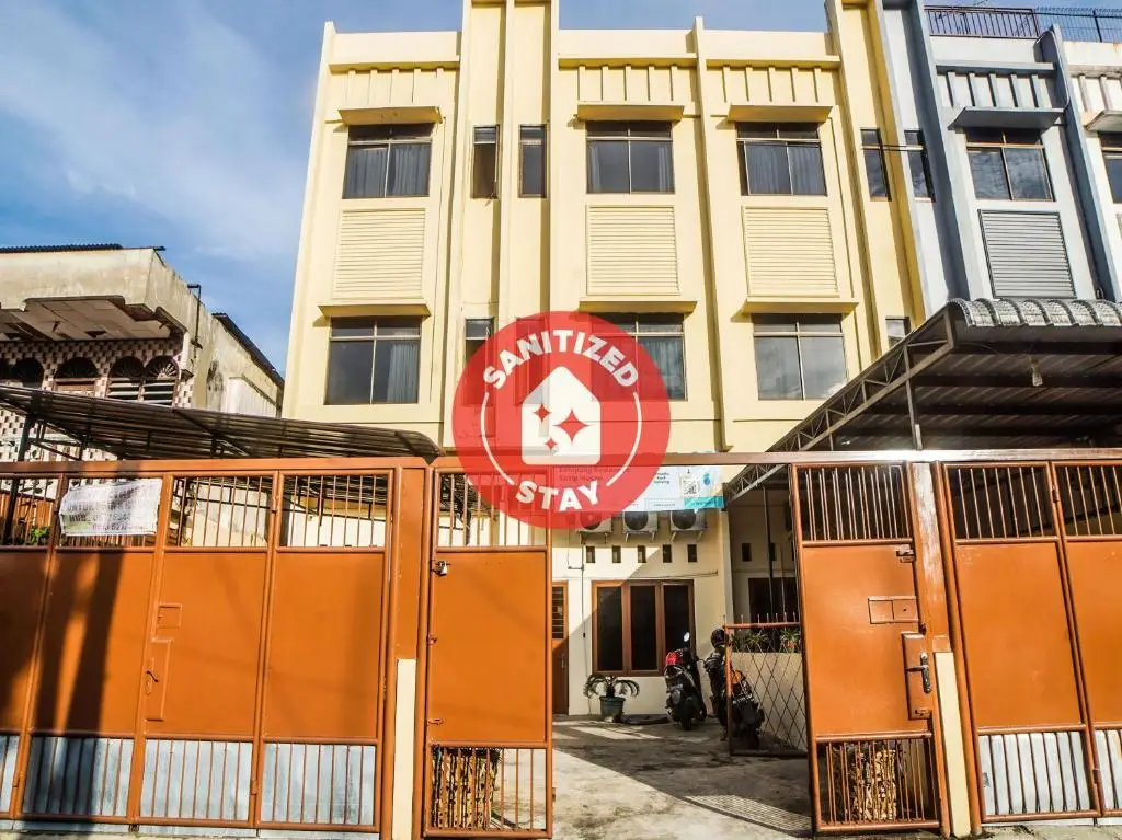 Медан: SPOT ON 91977 Kost Ketapang Syariah