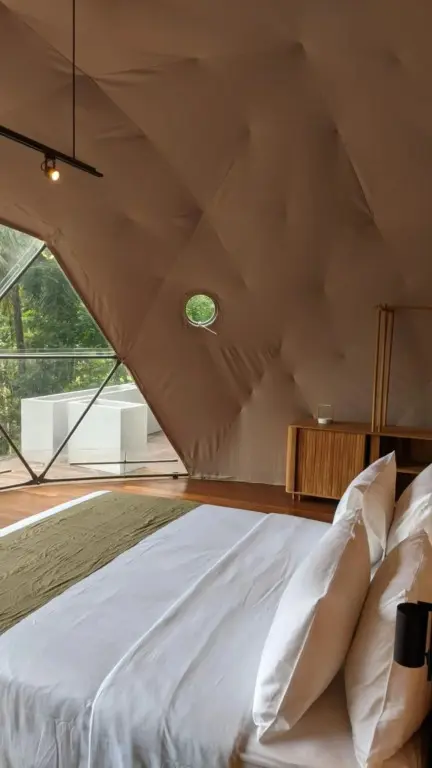 Остров Менджанган: Lintang Luku Tent Resort Ijen, Banyuwangi