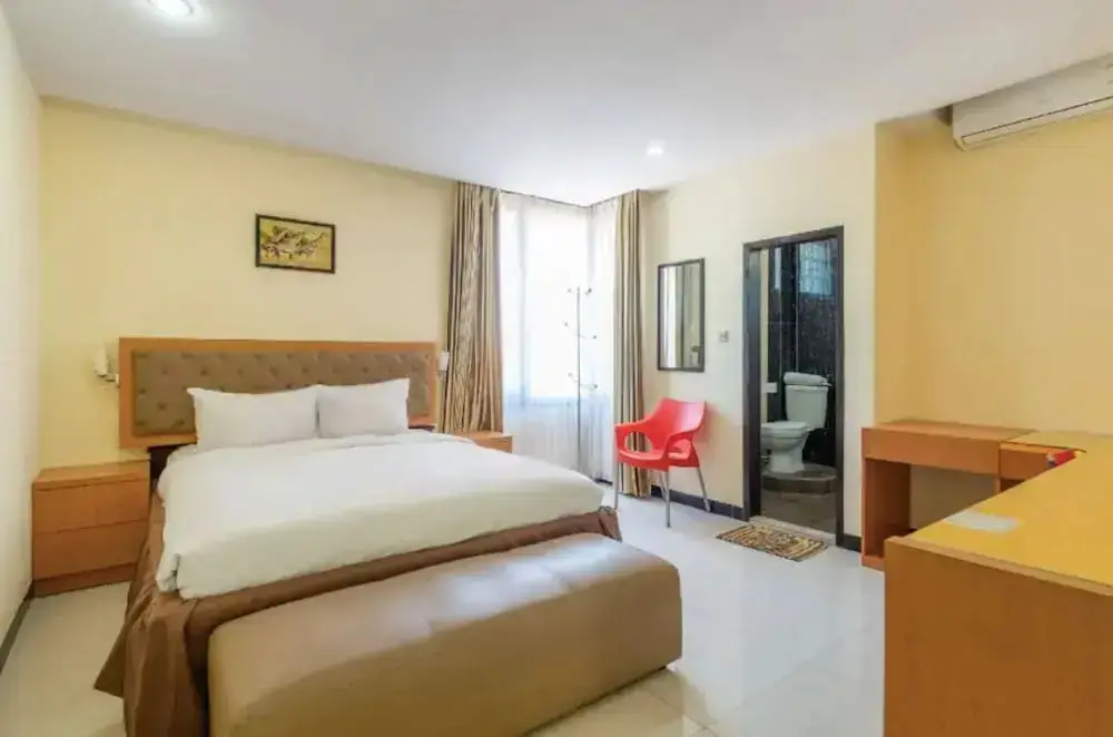 Сурабая: TwoSpaces Living at D'Rainbow Homestay