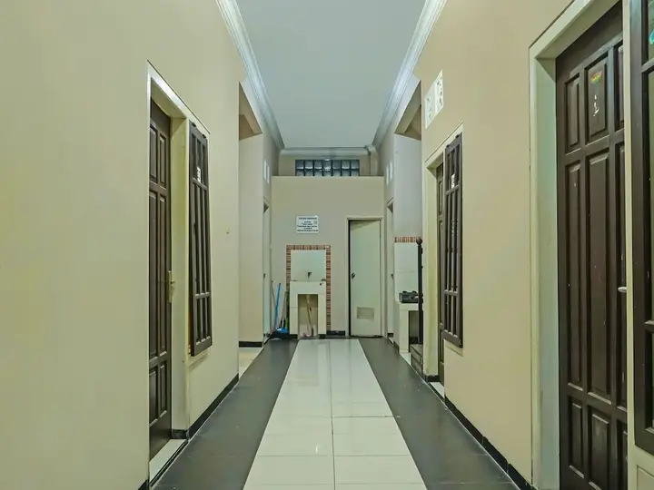 Батам: OYO Life 92394 Namimart Syariah 2