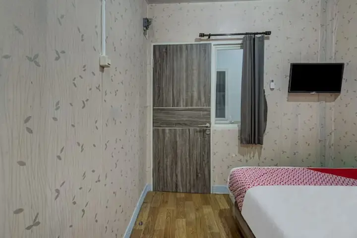 Сурабая: Super OYO Capital O 3198 Sukomanunggal Inn