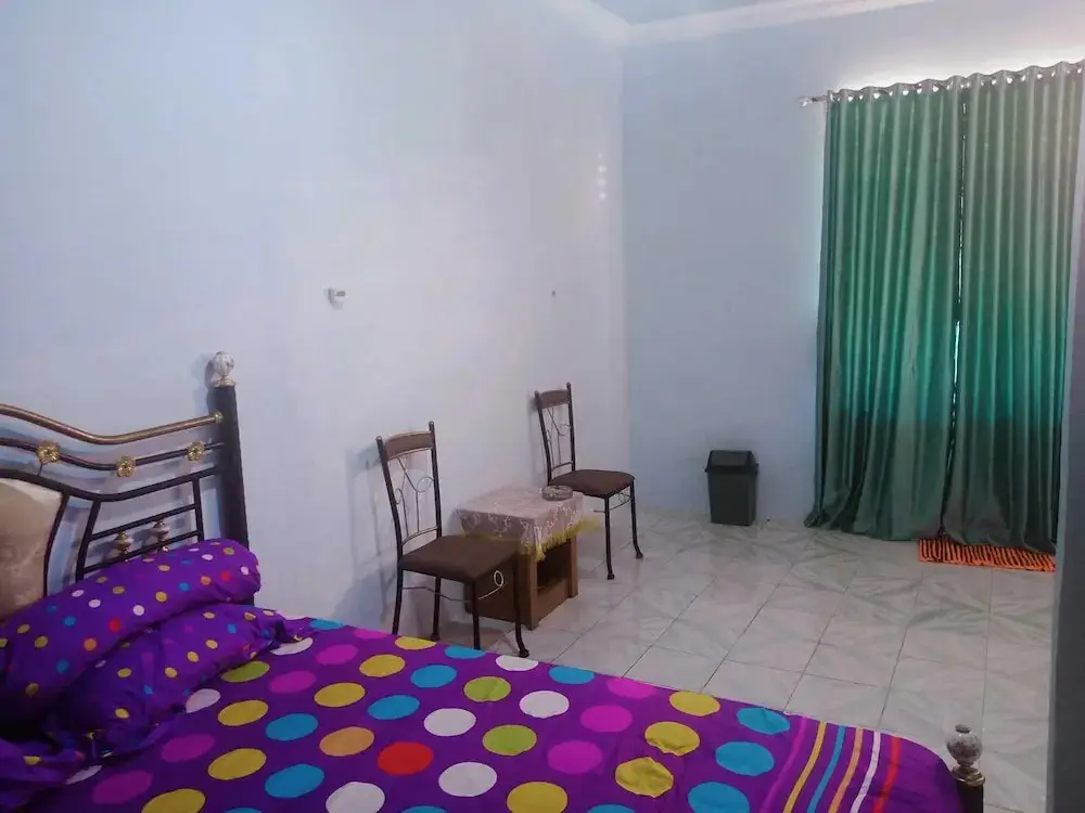 Джамби: EXPRESS O 92251 Jaya Kusuma Homestay  Near PONPES Darul Muhtadin