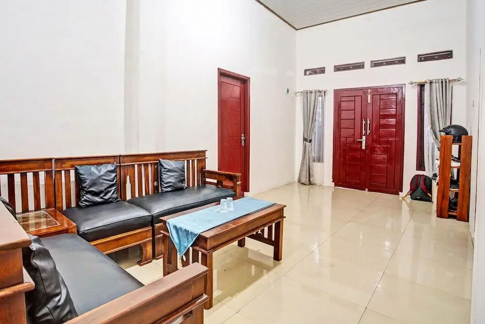 Бандар-Лампунг: OYO LIFE 92034 Jay Homestay Syariah