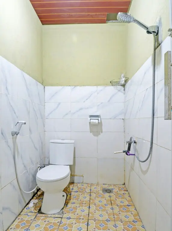 Бандар-Лампунг: OYO 92206 Maharani Guest House Syariah