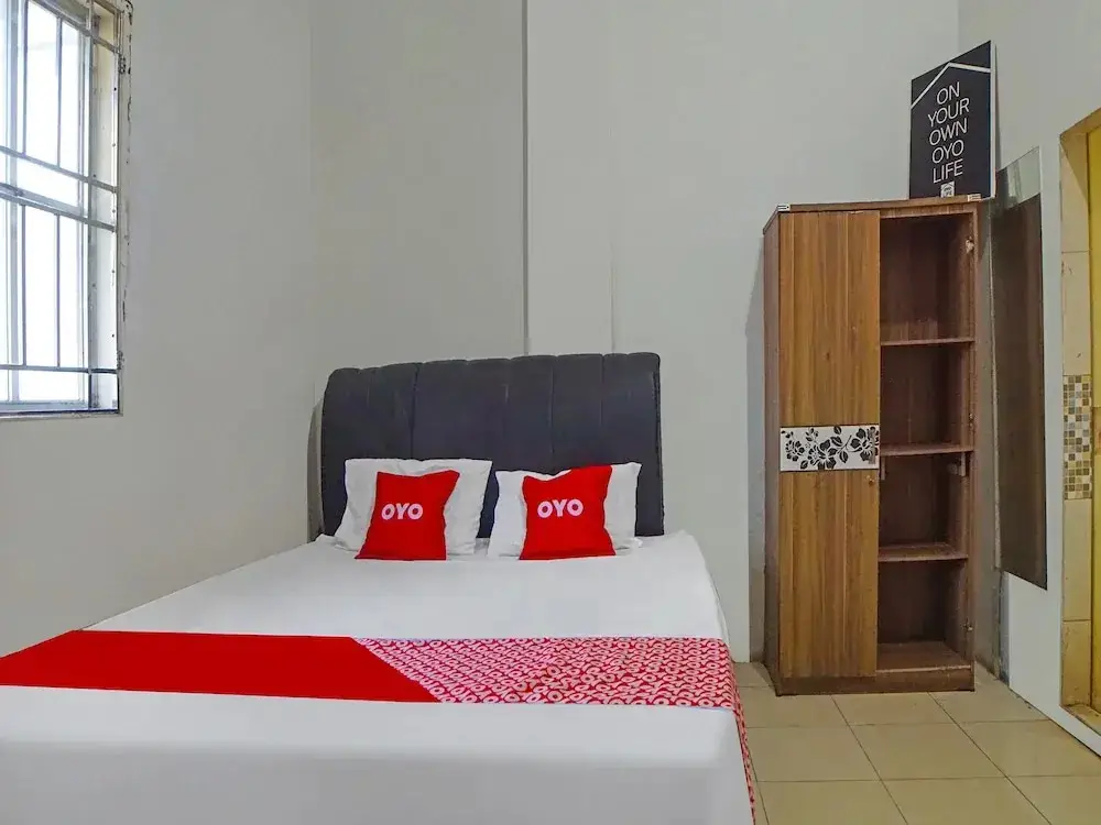Медан: OYO 92403 Gatsu Homestay