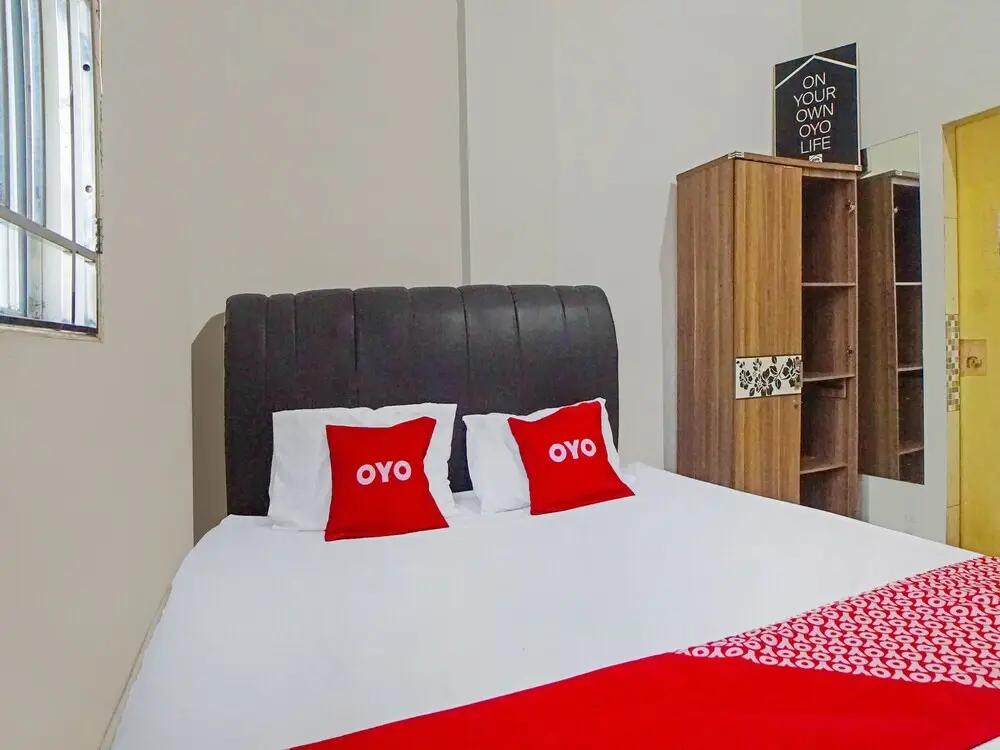 Медан: OYO 92403 Gatsu Homestay