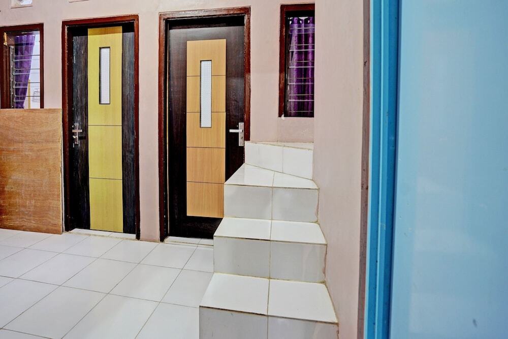 Джомбанг: SPOT ON 92370 Sobat Ijen HomestayNearSungai Prengsengan