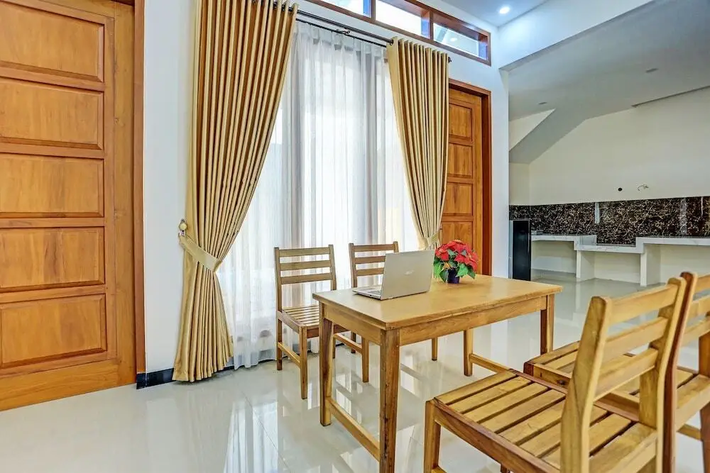 Бату: OYO Life 92321 Abiyan Villa Homestay Syariah