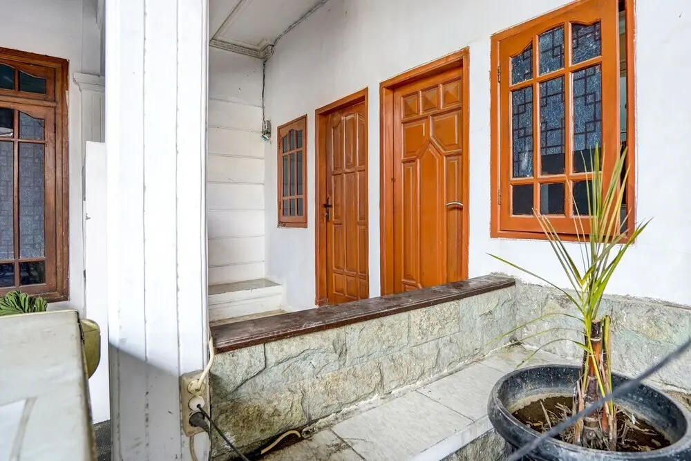 Сурабая: OYO Life 92310 Banyu Homestay