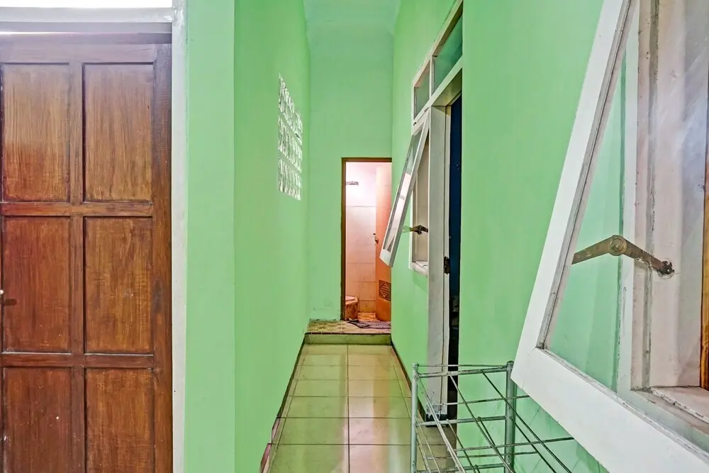 Патранг: OYO 90729 Sekar Guest House Jember