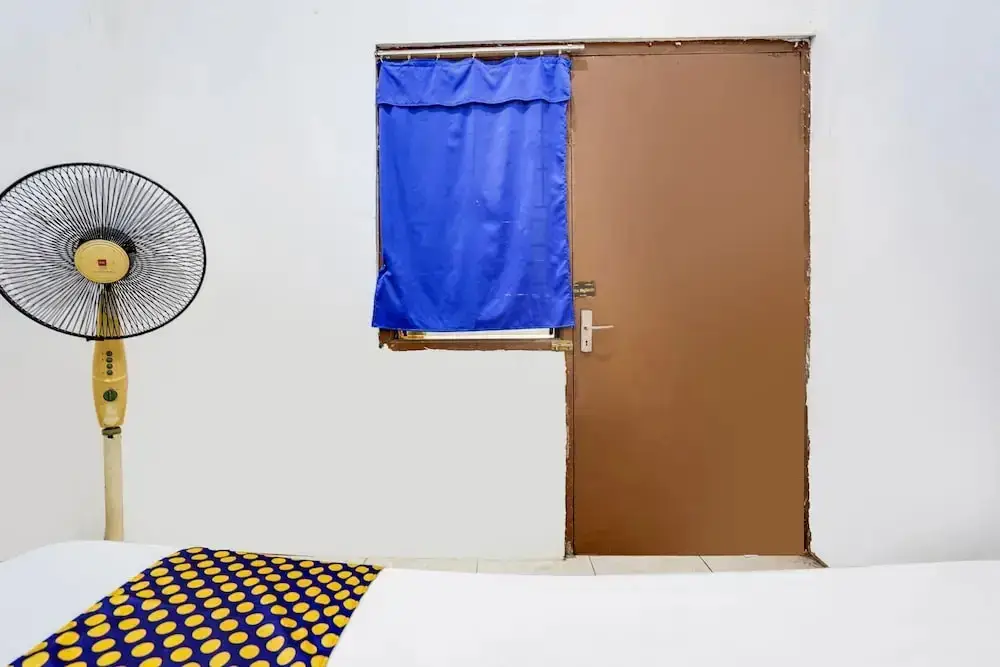 Сурабая: OYO Life 91893 Kost Jeje Syariah