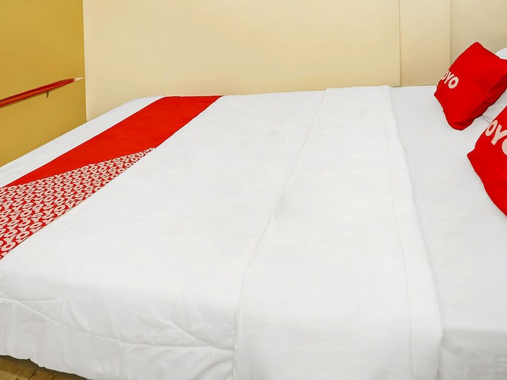 Бекаси: OYO 92262 Backpacker Homestay Cibubur