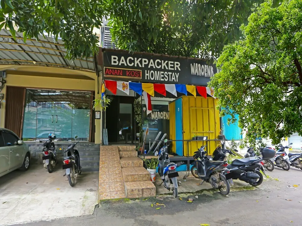 Бекаси: OYO 92262 Backpacker Homestay Cibubur