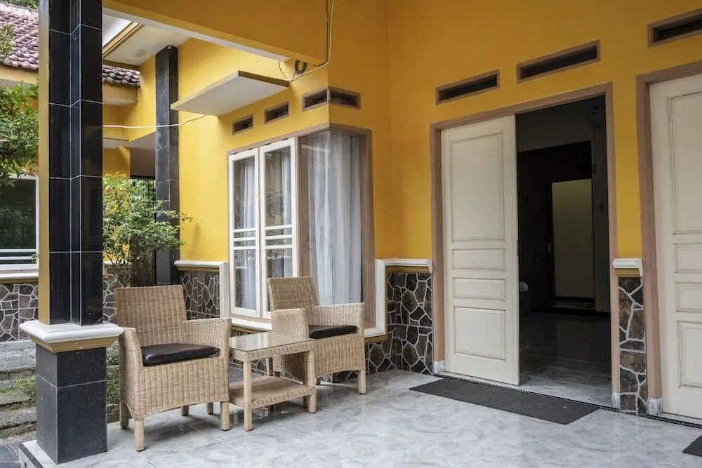 Бранти: OYO 3115 Branti Raya Guest House Syariah