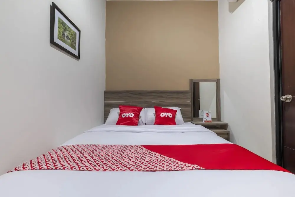 Караванг: OYO Life 3248 Vision Residence Karawang