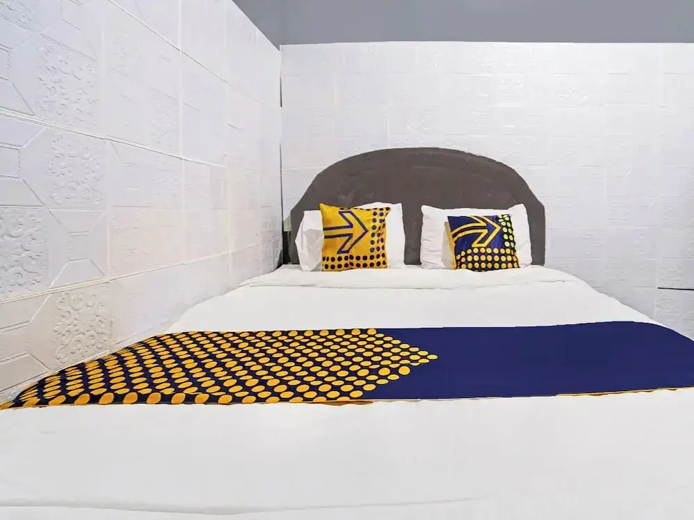 Сореанг: OYO 92269 Arjuna Homestay