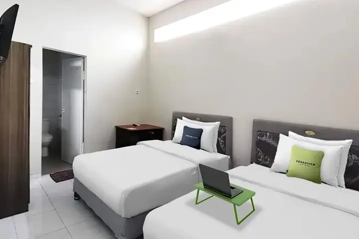 Сурабая: Kozy 15 Guesthouse